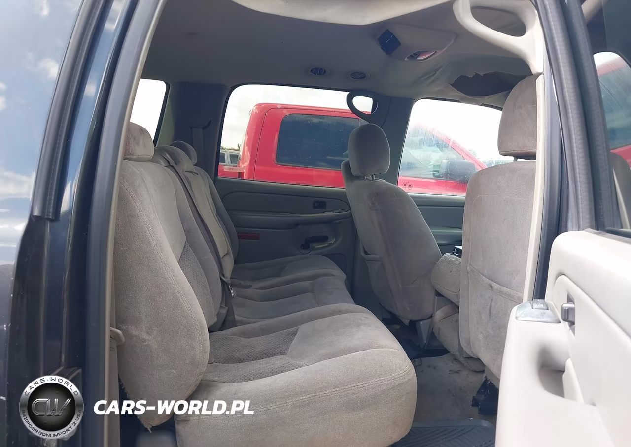 2004 Chevrolet Suburban 1500 Ls VIN:3GNEC16ZX4G290099 - 8