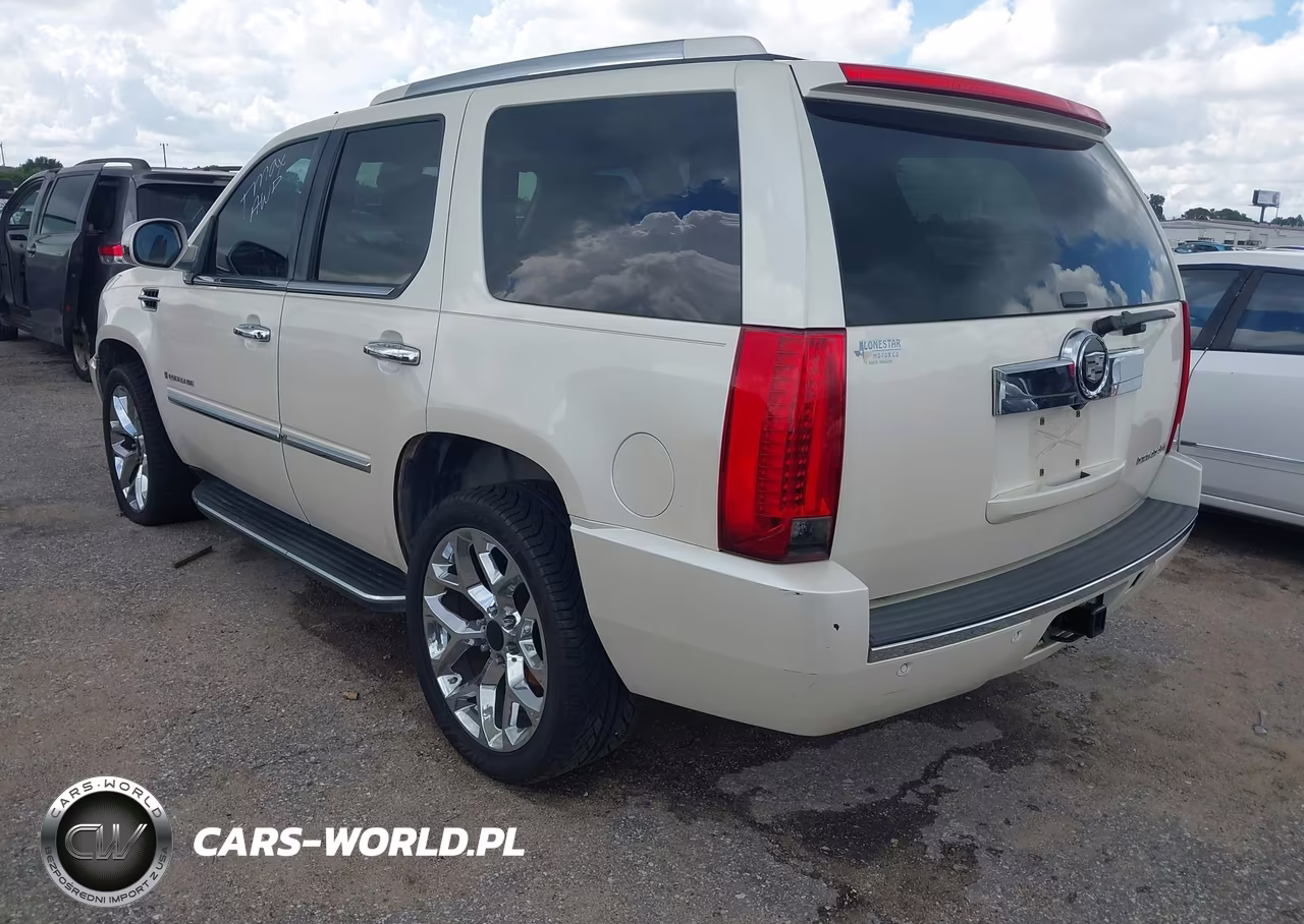 2008 Cadillac Escalade Standard VIN:1GYFK63828R255470 - 3