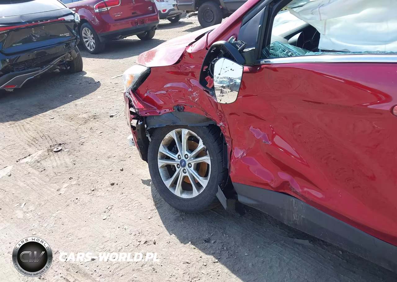 2017 Ford Escape Se VIN:1FMCU0GD4HUA94944 - 6