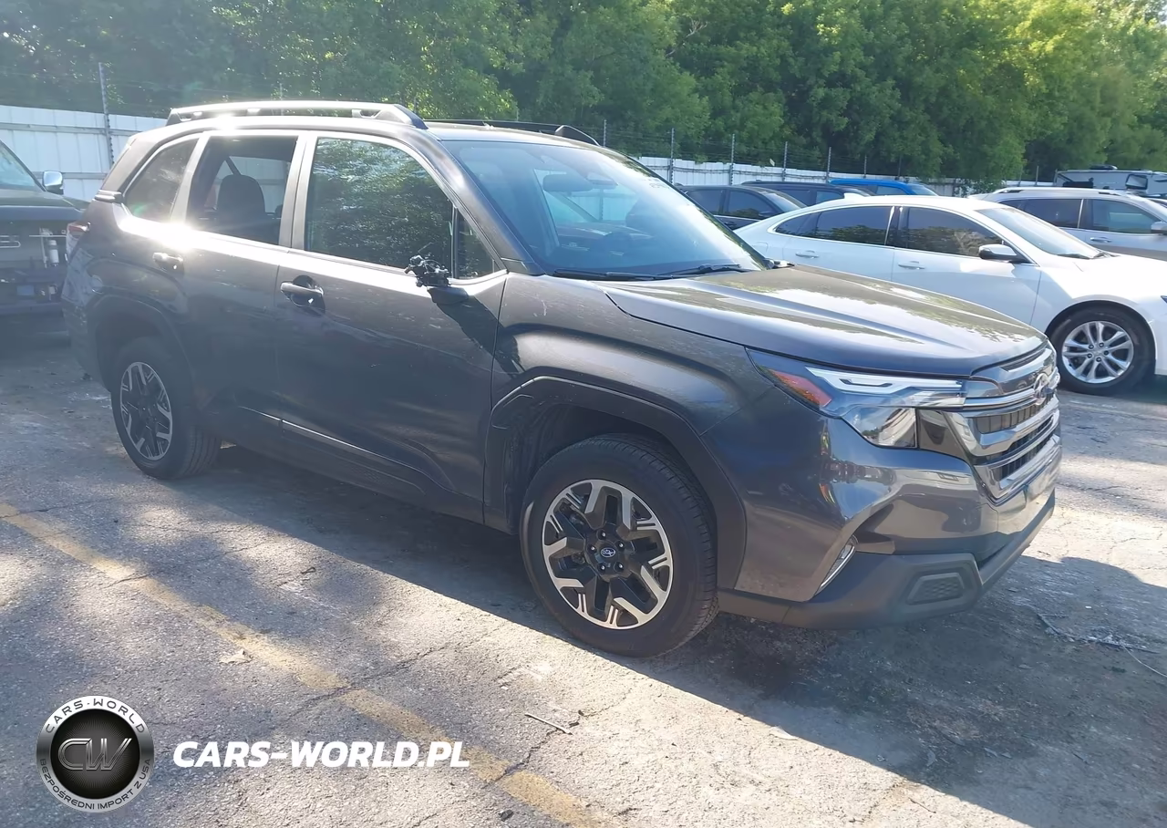 2025 Subaru Forester Premium – zdjęcie 1 z 16