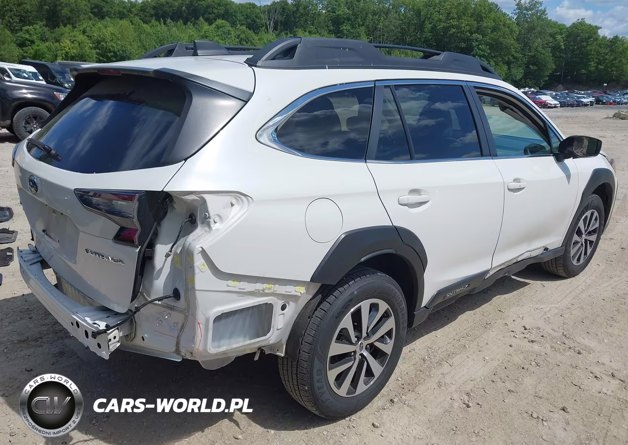 2023 Subaru Outback Premium VIN:4S4BTAFCXP3210004 - 4