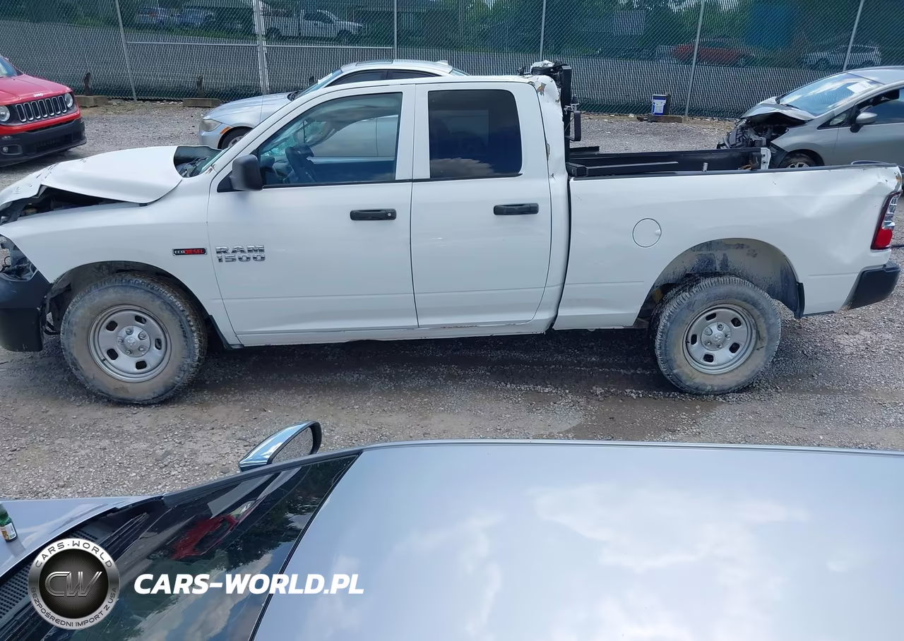 2018 Ram 1500 Tradesman 4X4 6'4 Box VIN:1C6RR7FM0JS331433 - 13