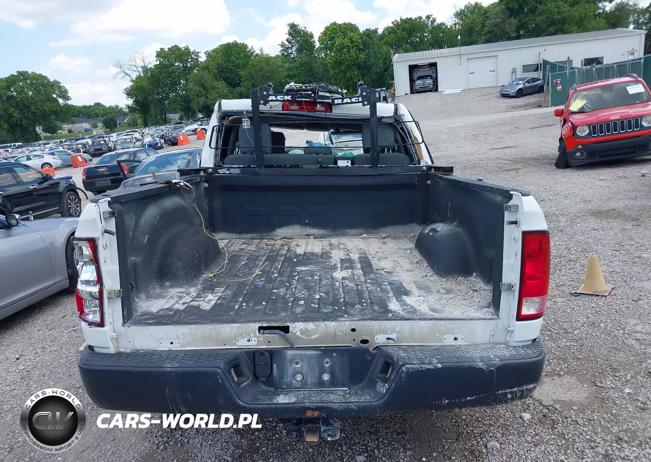 2018 Ram 1500 Tradesman 4X4 6'4 Box VIN:1C6RR7FM0JS331433 - 15