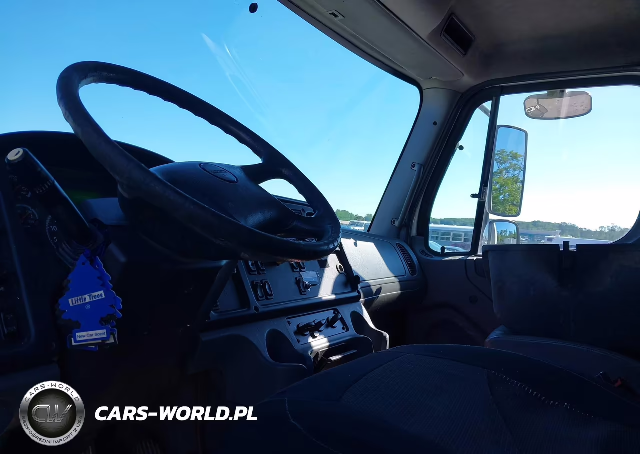 2017 Freightliner M2 106 VIN:3ALACXDT2HDJG1896 - 7