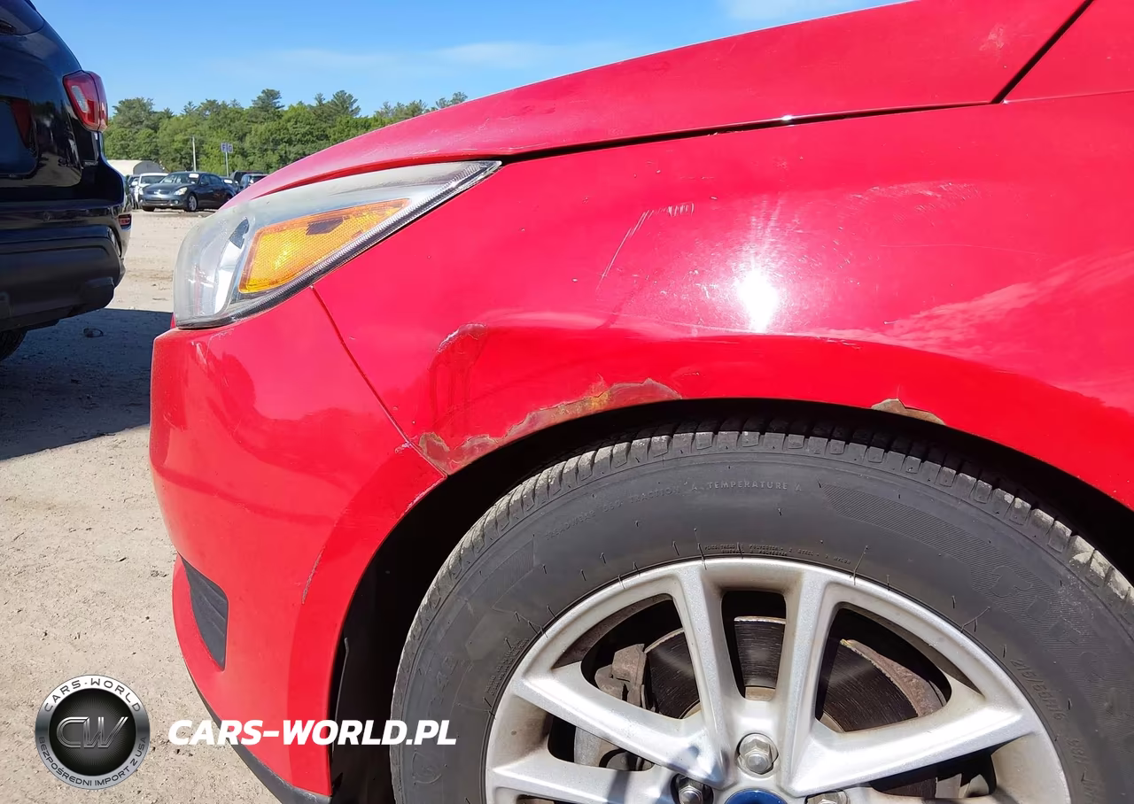 2015 Ford Focus Se VIN:1FADP3K28FL243128 - 6