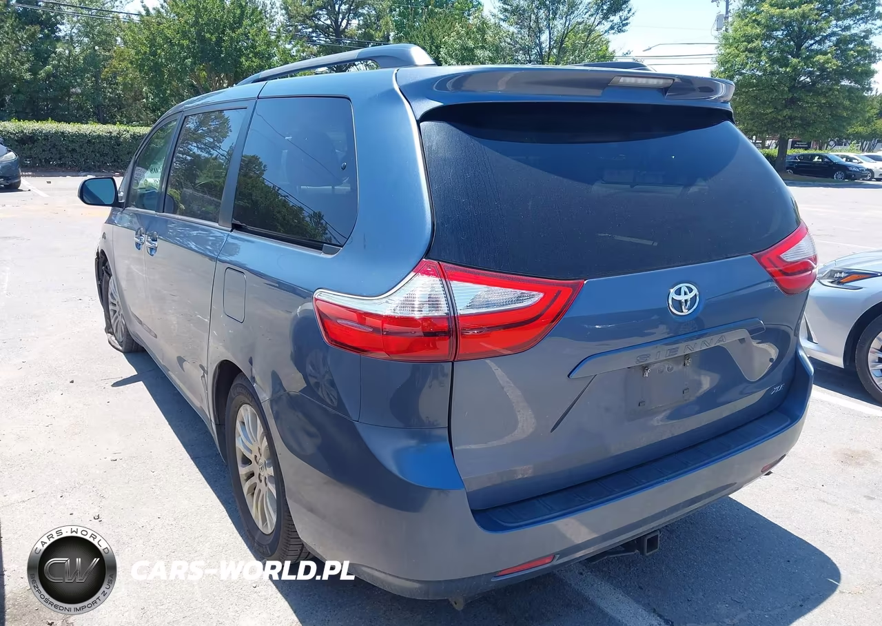 2016 Toyota Sienna Xle 8 Passenger VIN:5TDYK3DC6GS710465 - 3