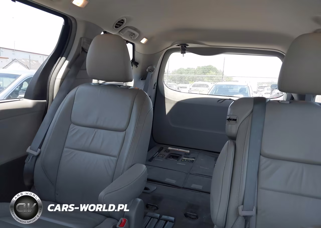 2016 Toyota Sienna Xle 8 Passenger VIN:5TDYK3DC6GS710465 - 8