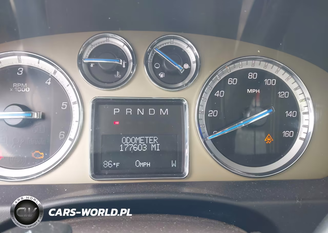 2011 Cadillac Escalade Platinum Edition VIN:1GYS4DEF8BR190253 - 7
