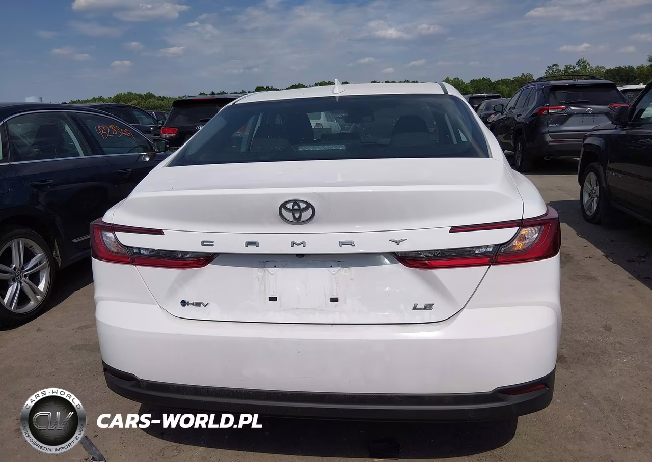 2025 Toyota Camry Le VIN:4T1DAACK1SU088422 - 16