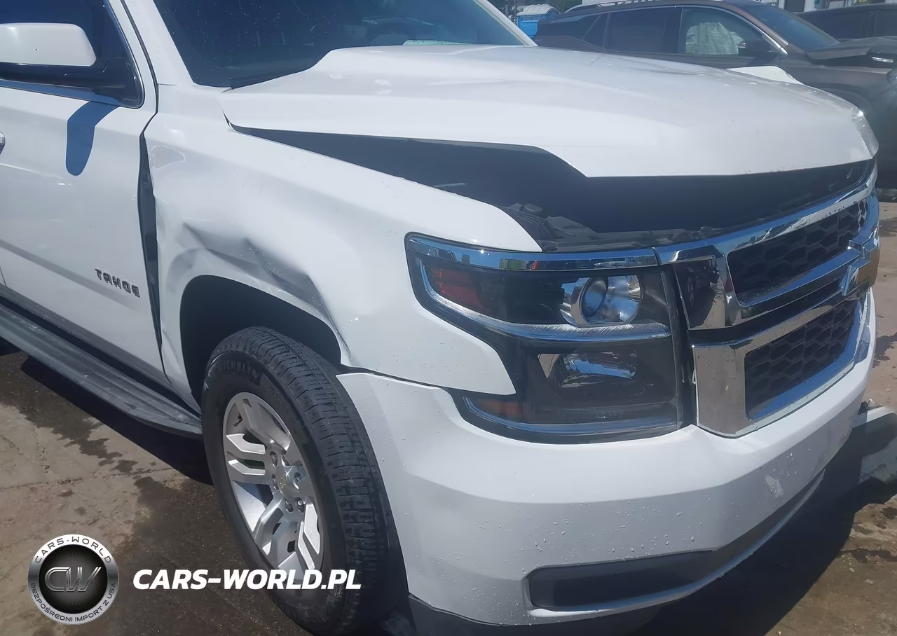 2015 Chevrolet Tahoe Lt VIN:1GNSCBKC9FR678373 - 18