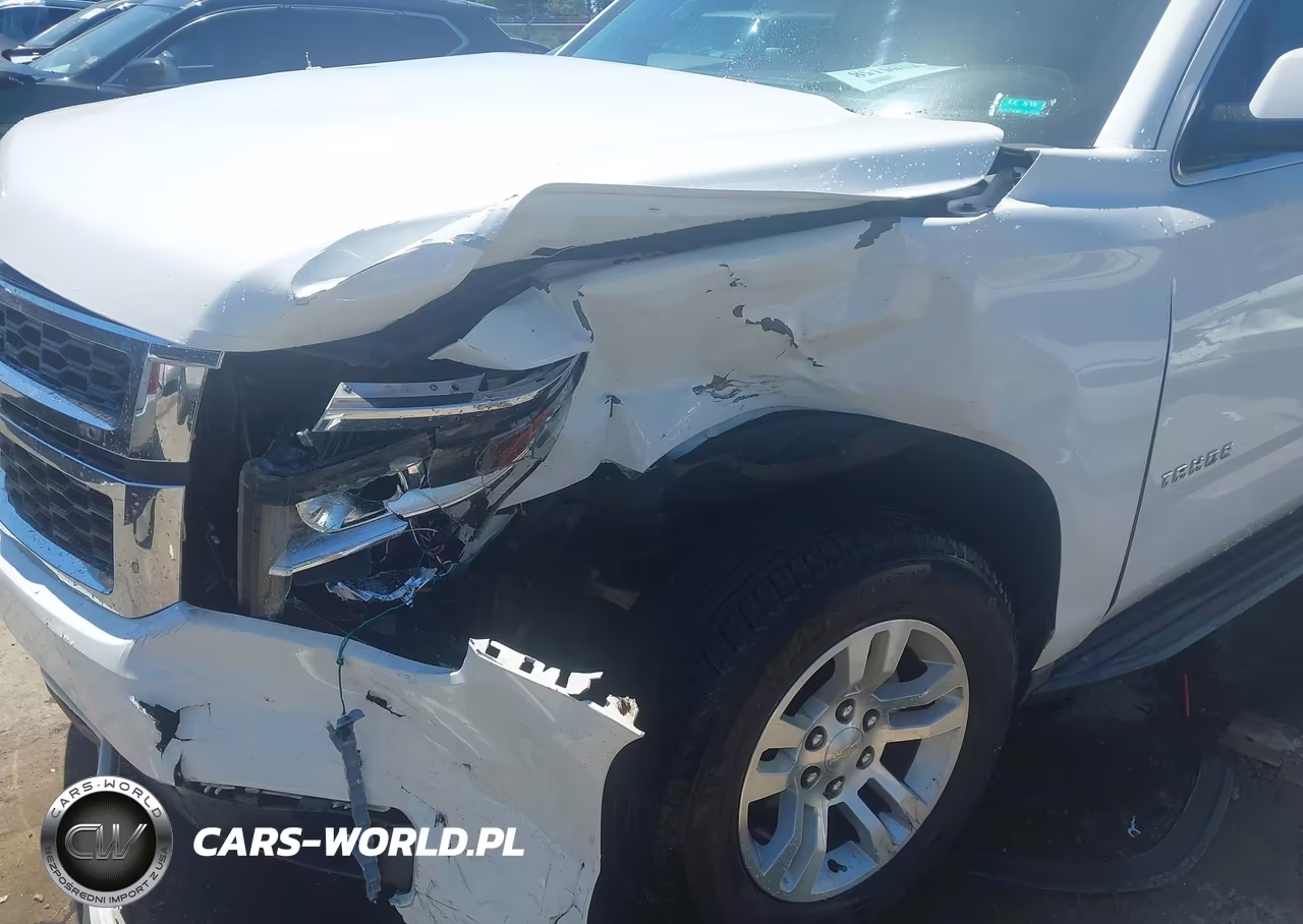2015 Chevrolet Tahoe Lt VIN:1GNSCBKC9FR678373 - 6