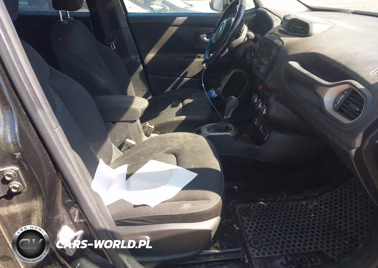 2016 Jeep Renegade Latitude VIN:ZACCJBBT1GPC78696 - 5