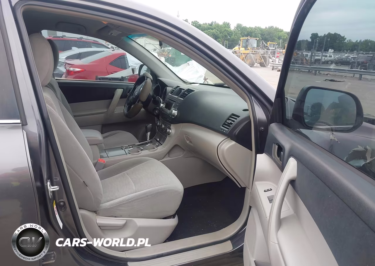 2011 Toyota Highlander VIN:5TDZA3EH3BS011272 - 5