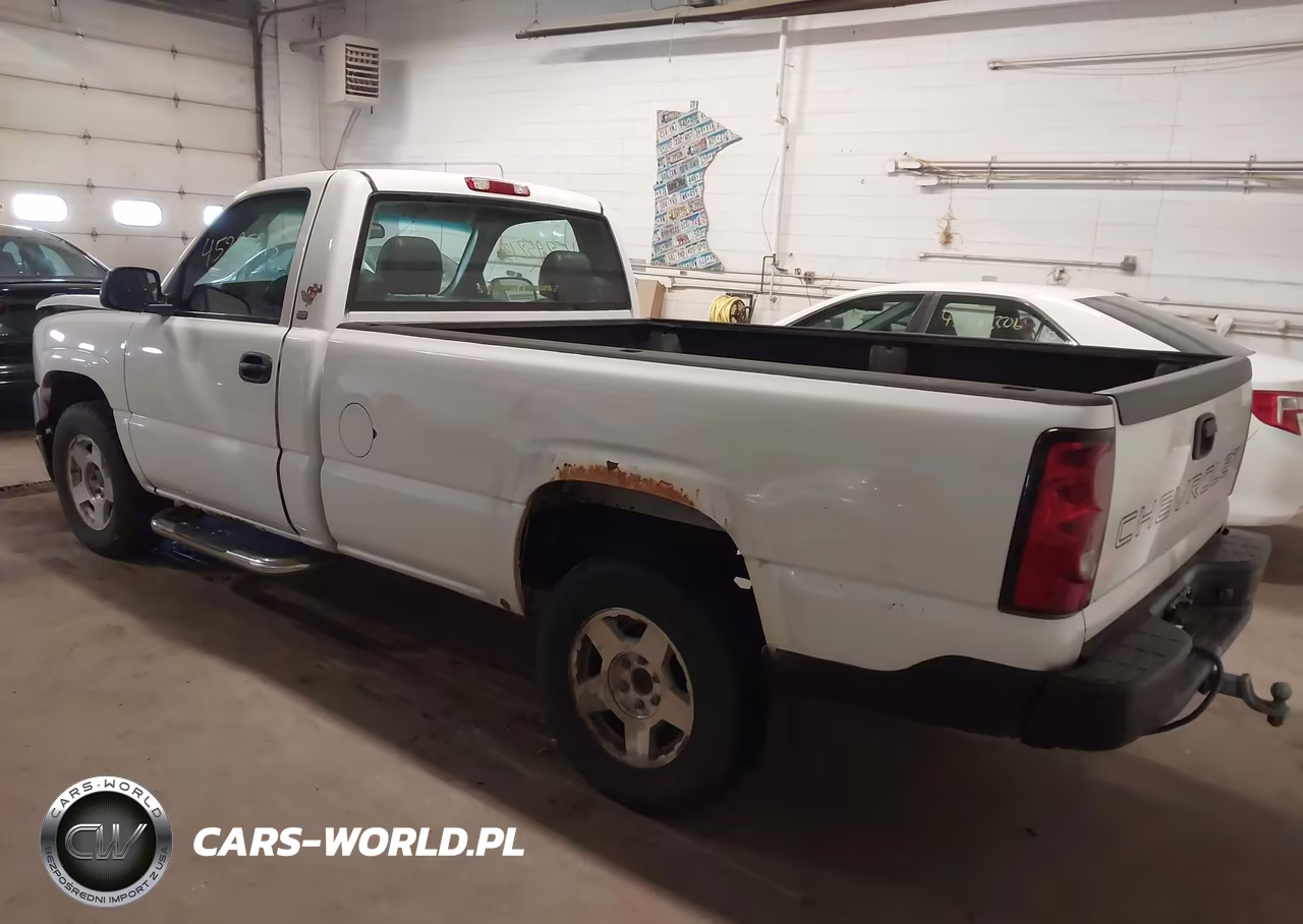 2004 Chevrolet Silverado 1500 Work Truck VIN:1GCEK14X74Z217950 - 3