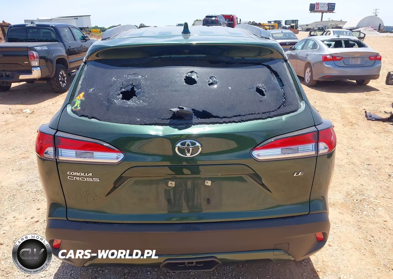 2024 Toyota Corolla Cross Le VIN:7MUCAAAG3RV093379 - 16