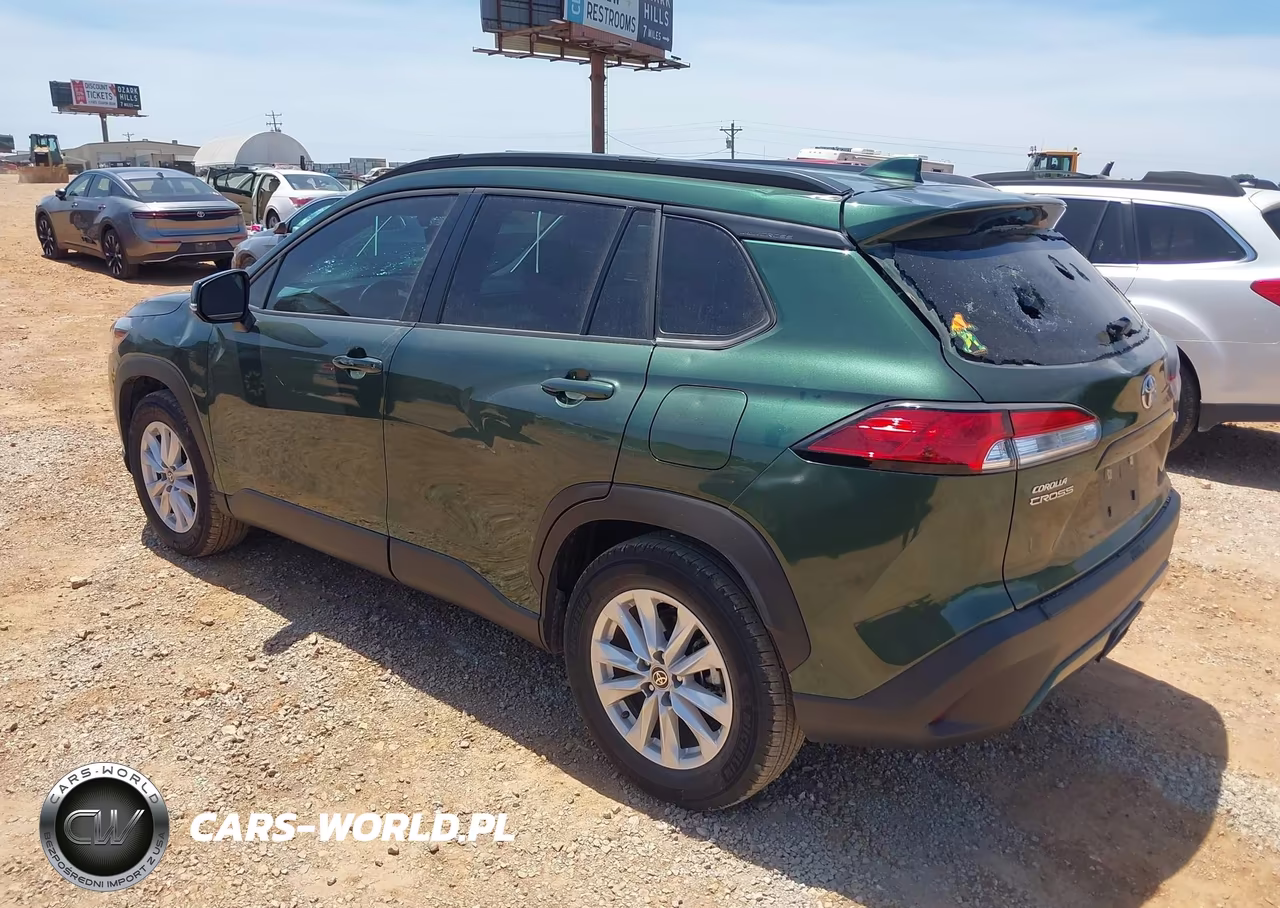 2024 Toyota Corolla Cross Le VIN:7MUCAAAG3RV093379 - 3