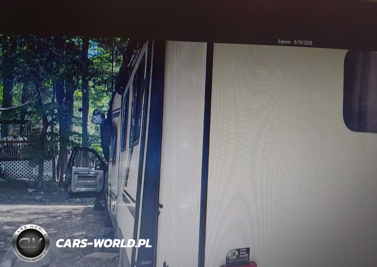 2021 Coachmen Other VIN:5ZT2SBRB0MS038971 - 3