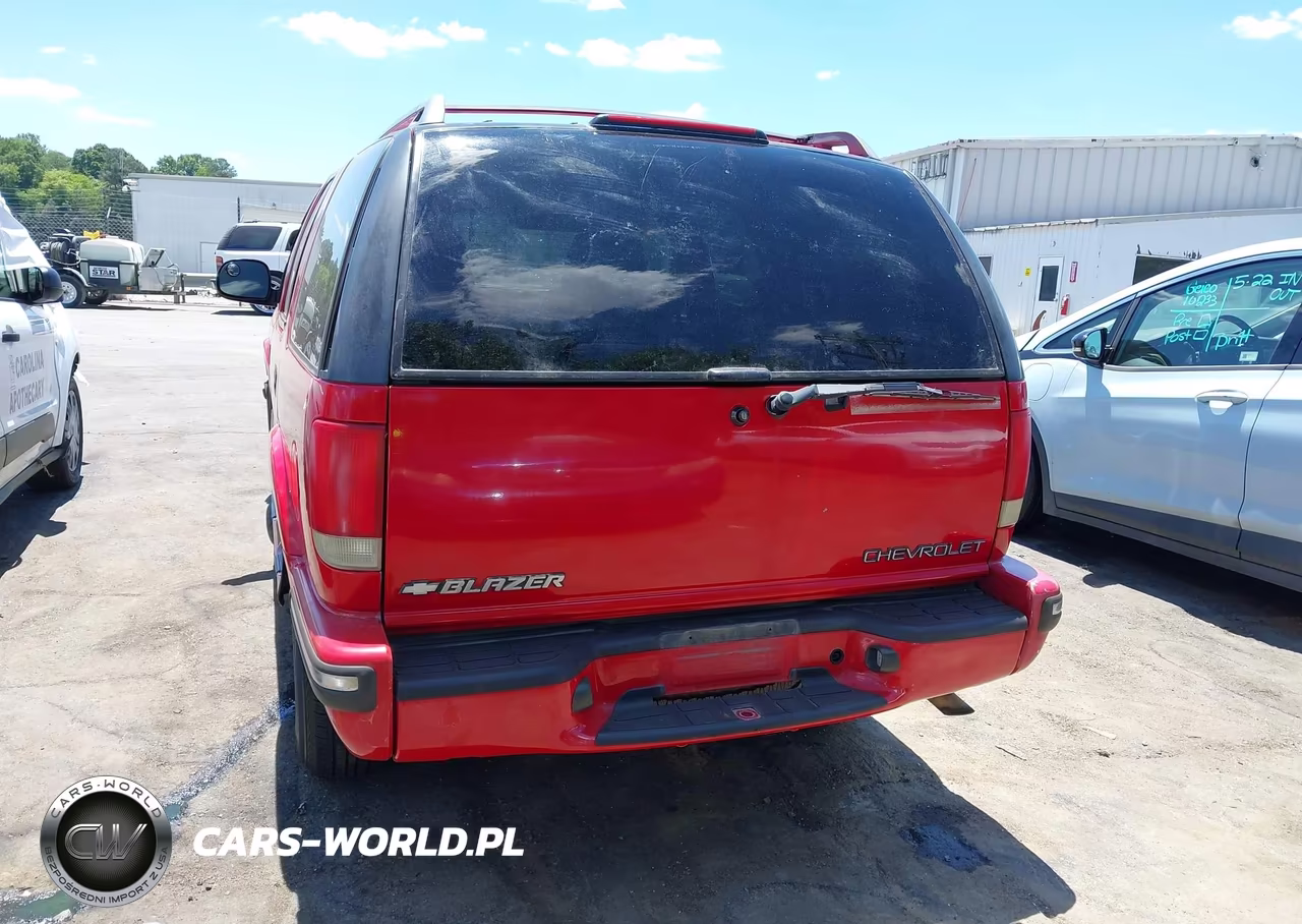 1998 Chevrolet Blazer Ls VIN:1GNDT13W4W2201502 - 16