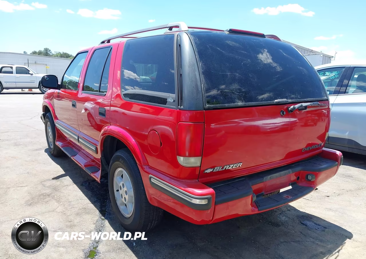 1998 Chevrolet Blazer Ls VIN:1GNDT13W4W2201502 - 3