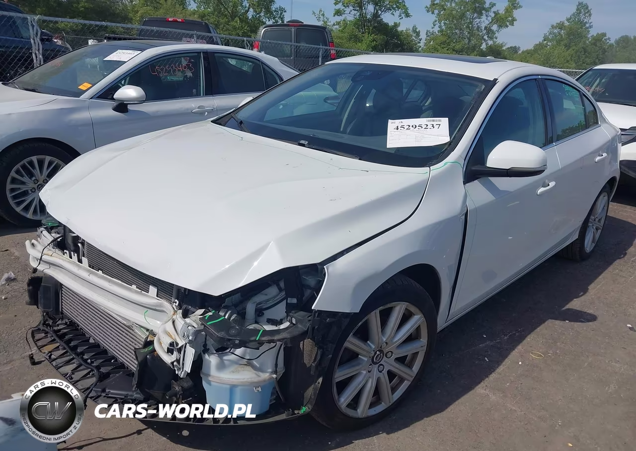 2016 Volvo S60 Inscription T5 Drive-E Premier VIN:LYV402FK7GB099984 - 2