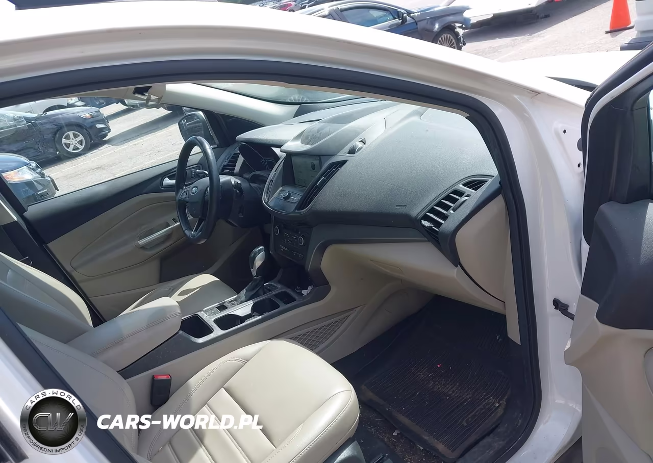 2019 Ford Escape Sel VIN:1FMCU0HDXKUC57490 - 5