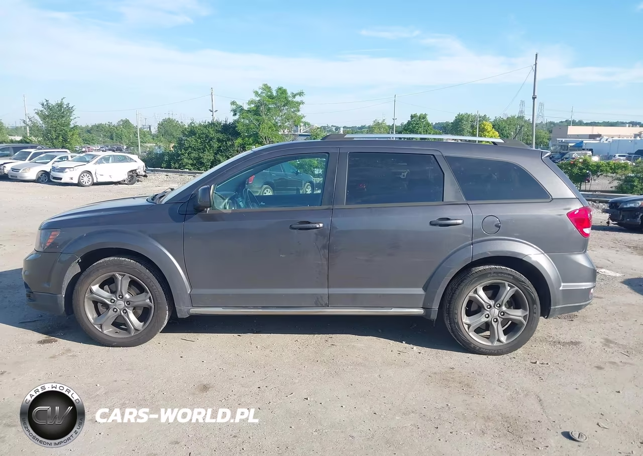 2017 Dodge Journey Crossroad Plus Awd VIN:3C4PDDGGXHT618339 - 14
