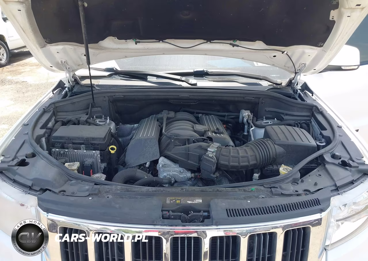 2018 Jeep Grand Cherokee Srt 4X4 VIN:1C4RJFDJ8JC185375 - 10