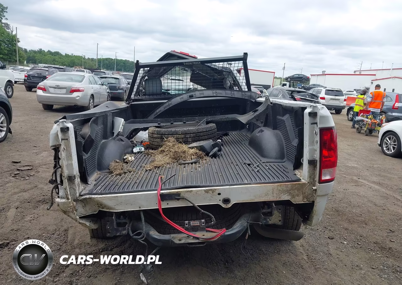 2019 Ram 1500 Classic Tradesman 4X2 8' Box VIN:3C6JR6DT7KG509333 - 16