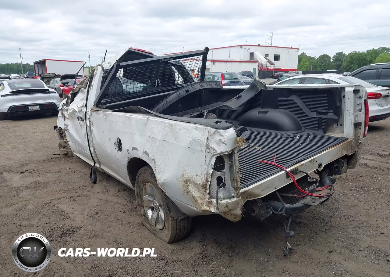 2019 Ram 1500 Classic Tradesman 4X2 8' Box VIN:3C6JR6DT7KG509333 - 3