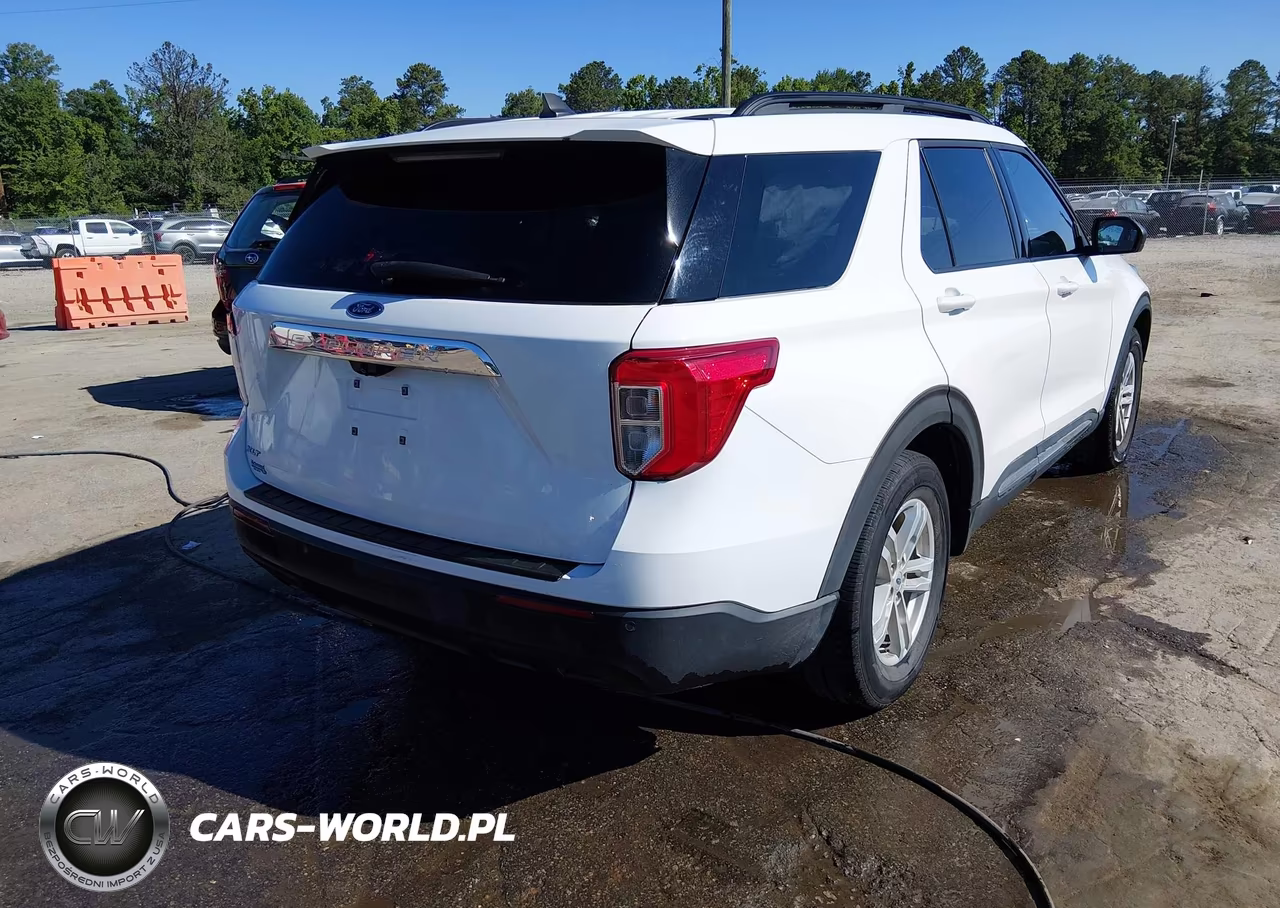 2021 Ford Explorer Xlt VIN:1FMSK7DH5MGB58032 - 4