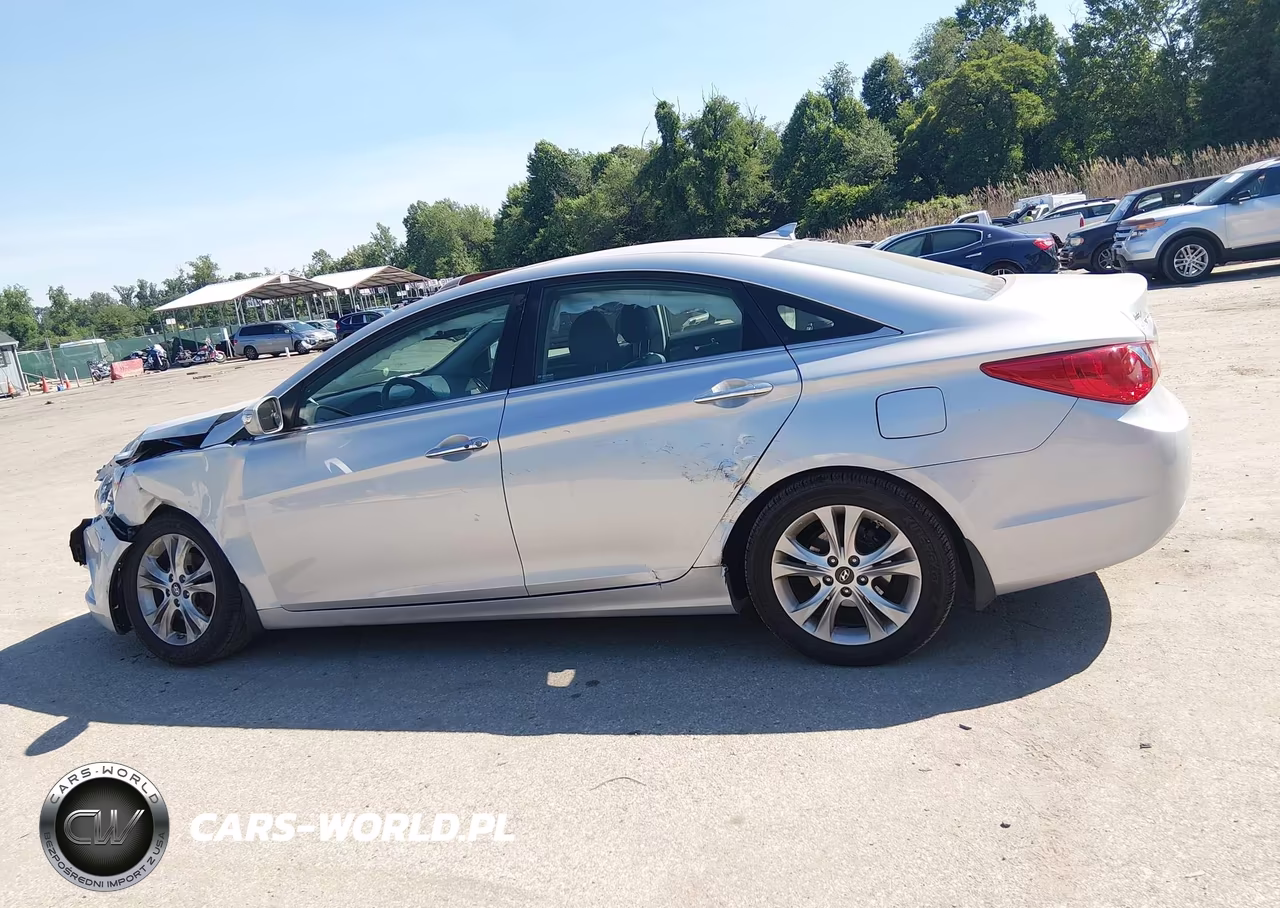 2013 Hyundai Sonata Limited VIN:5NPEC4AC8DH631388 - 15
