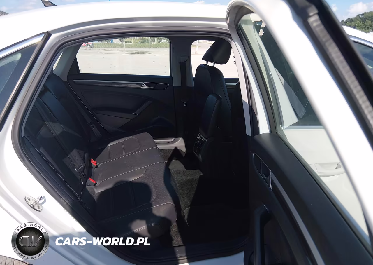 2018 Volkswagen Passat 2.0T Se VIN:1VWBA7A36JC038174 - 8