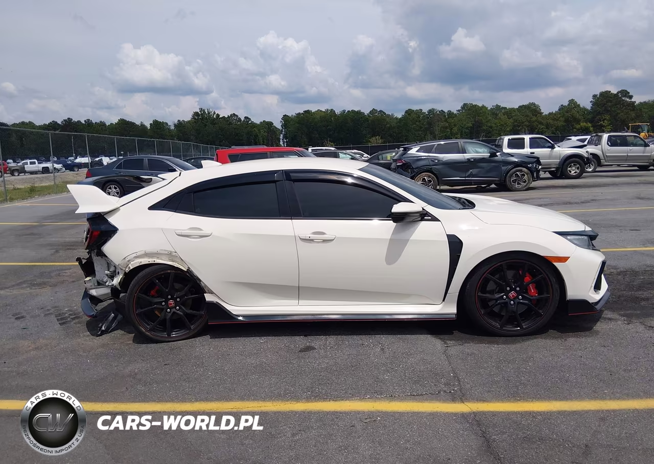 2020 Honda Civic Type R Touring VIN:SHHFK8G77LU201579 - 13