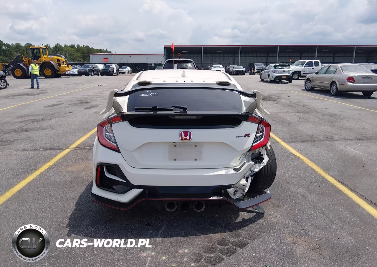 2020 Honda Civic Type R Touring VIN:SHHFK8G77LU201579 - 16