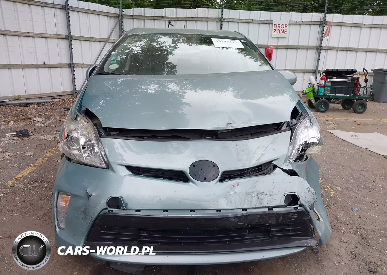 2015 Toyota Prius Two VIN:JTDKN3DU9F1936064 - 12