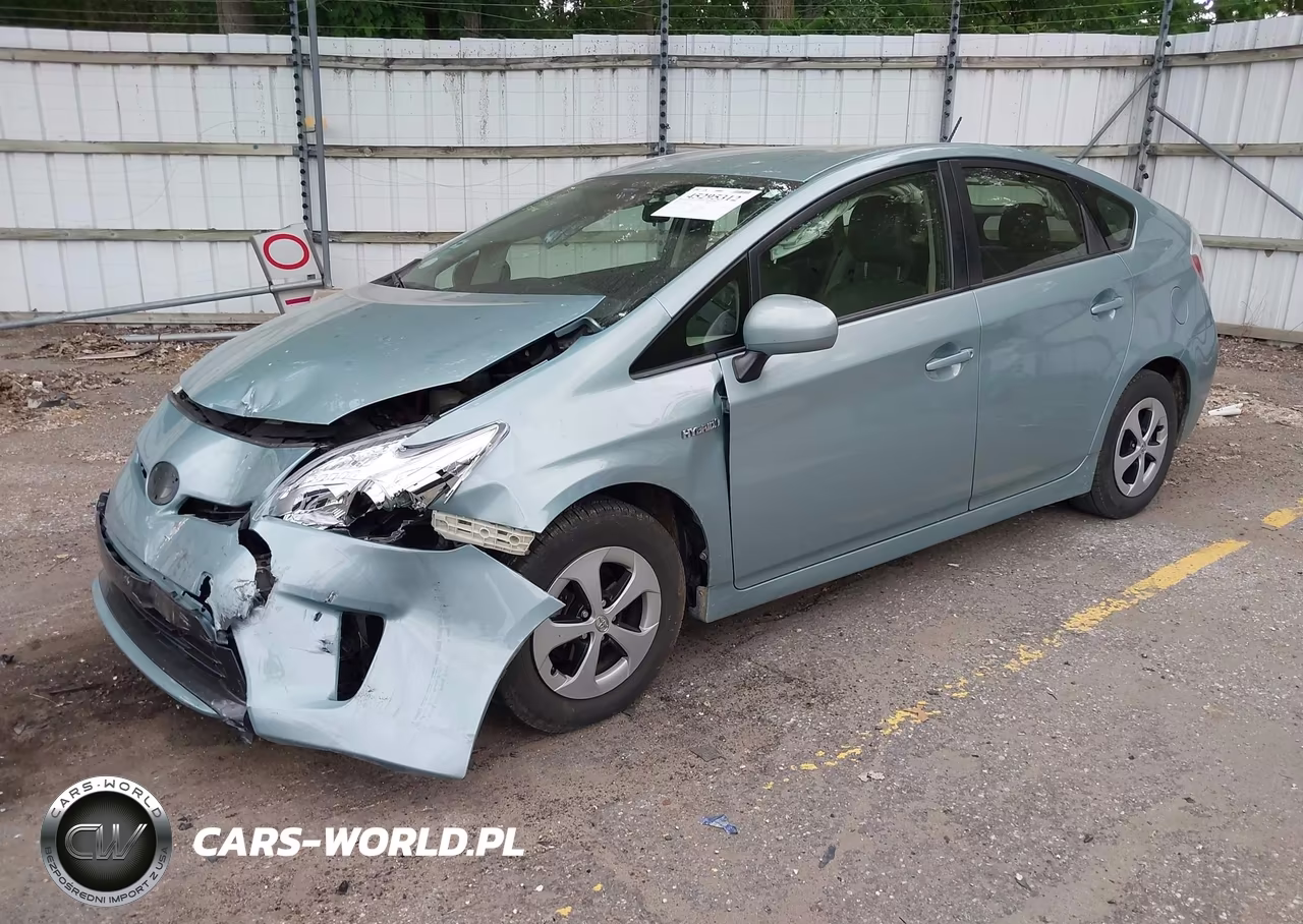 2015 Toyota Prius Two VIN:JTDKN3DU9F1936064 - 2