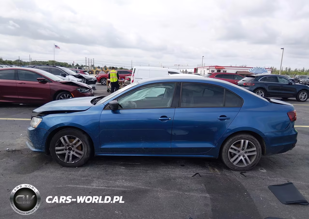 2018 Volkswagen Jetta 1.4T S VIN:3VW2B7AJ3JM240397 - 14
