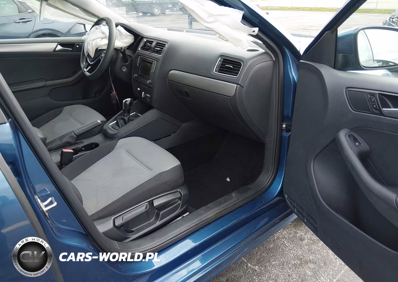 2018 Volkswagen Jetta 1.4T S VIN:3VW2B7AJ3JM240397 - 5