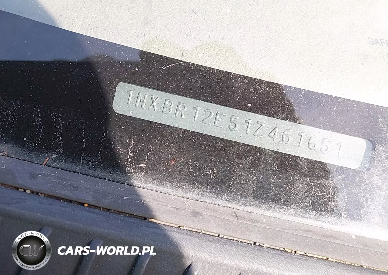 2001 Toyota Corolla Le VIN:1NXBR12E51Z461651 - 9