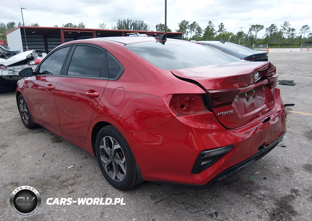 2019 Kia Forte Lxs VIN:3KPF24AD7KE084275 - 3