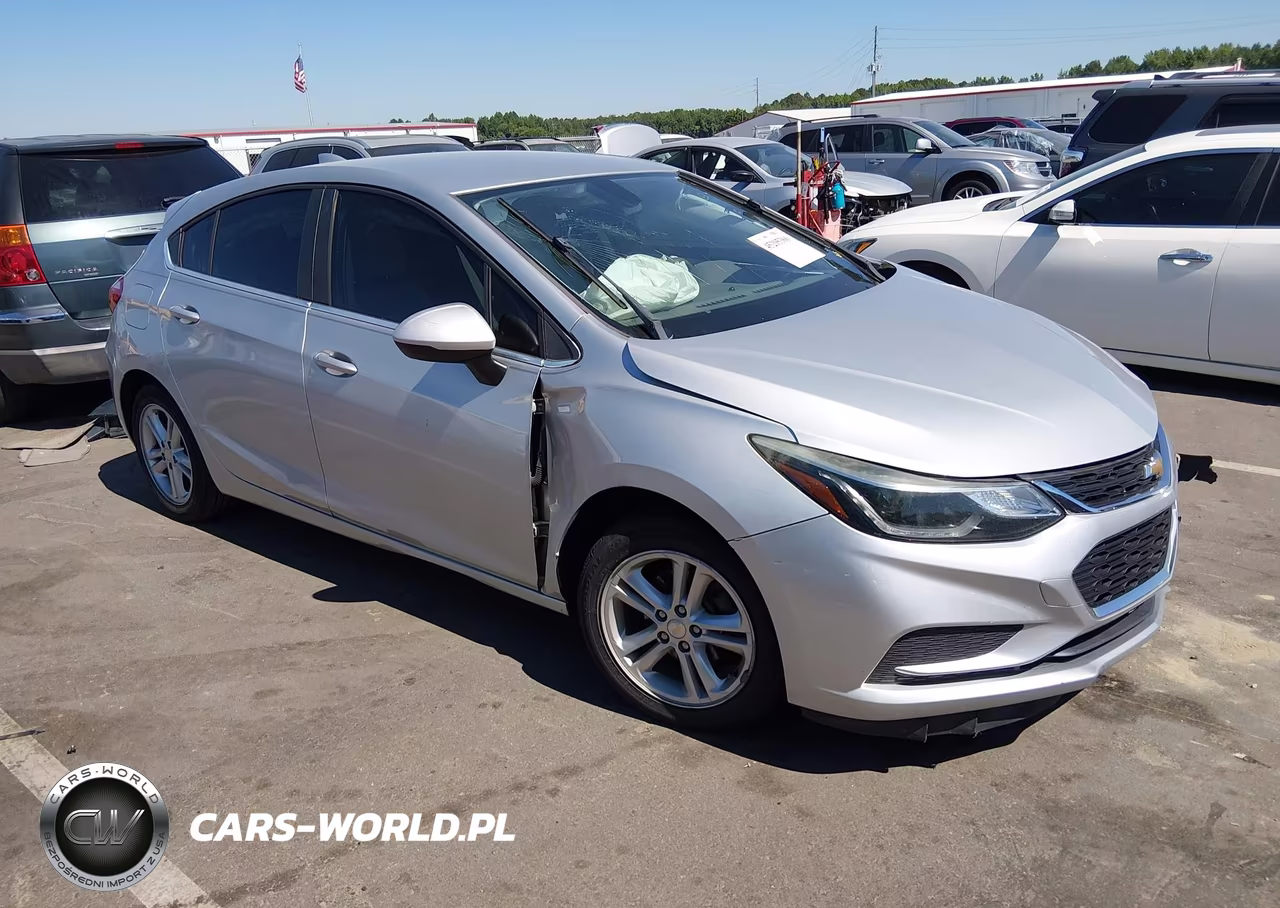 2017 Chevrolet Cruze Lt Auto – zdjęcie 1 z 16