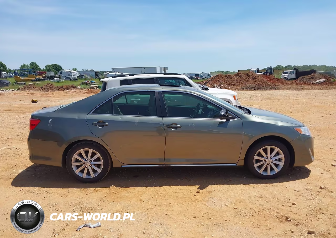 2013 Toyota Camry Xle VIN:4T4BF1FK9DR299655 - 13
