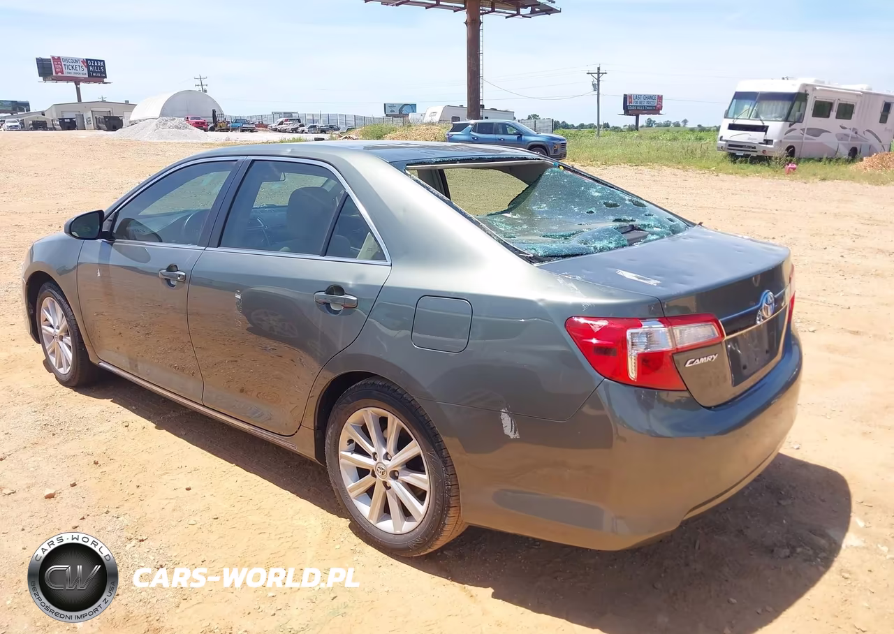 2013 Toyota Camry Xle VIN:4T4BF1FK9DR299655 - 3