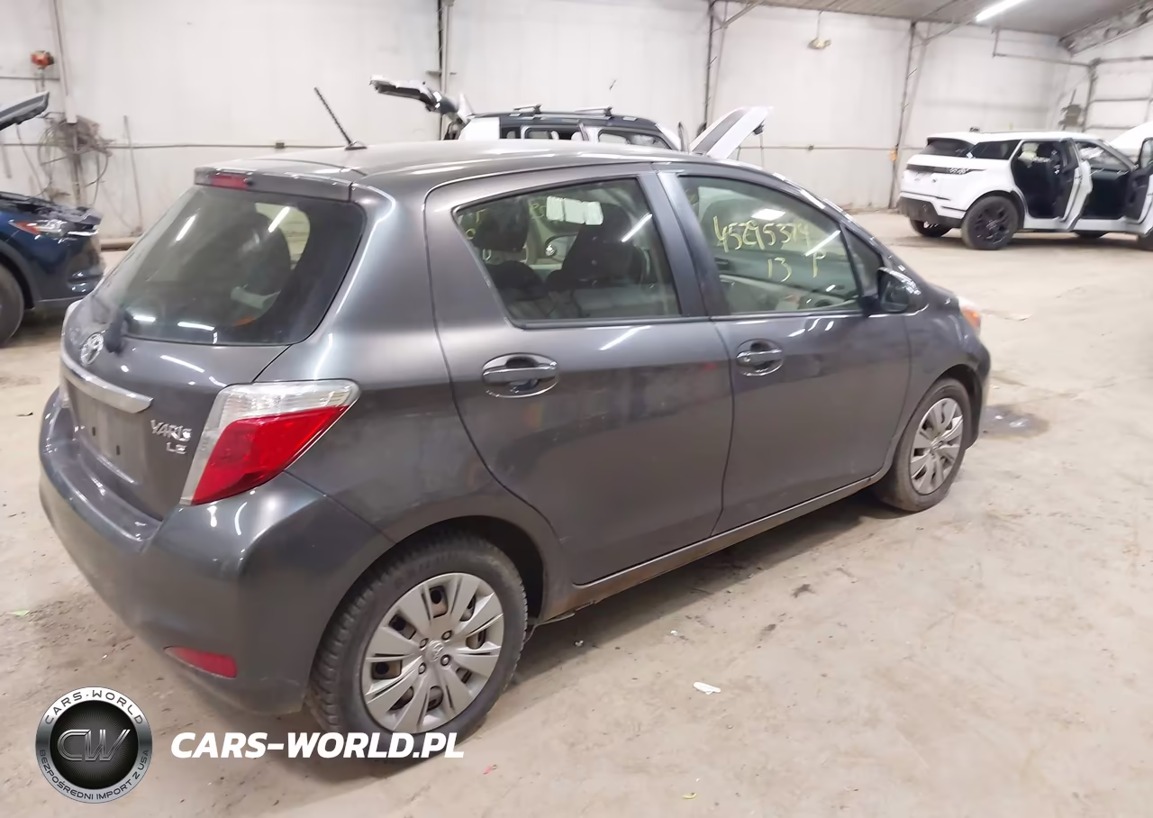 2013 Toyota Yaris Le VIN:JTDKTUD33DD565305 - 4