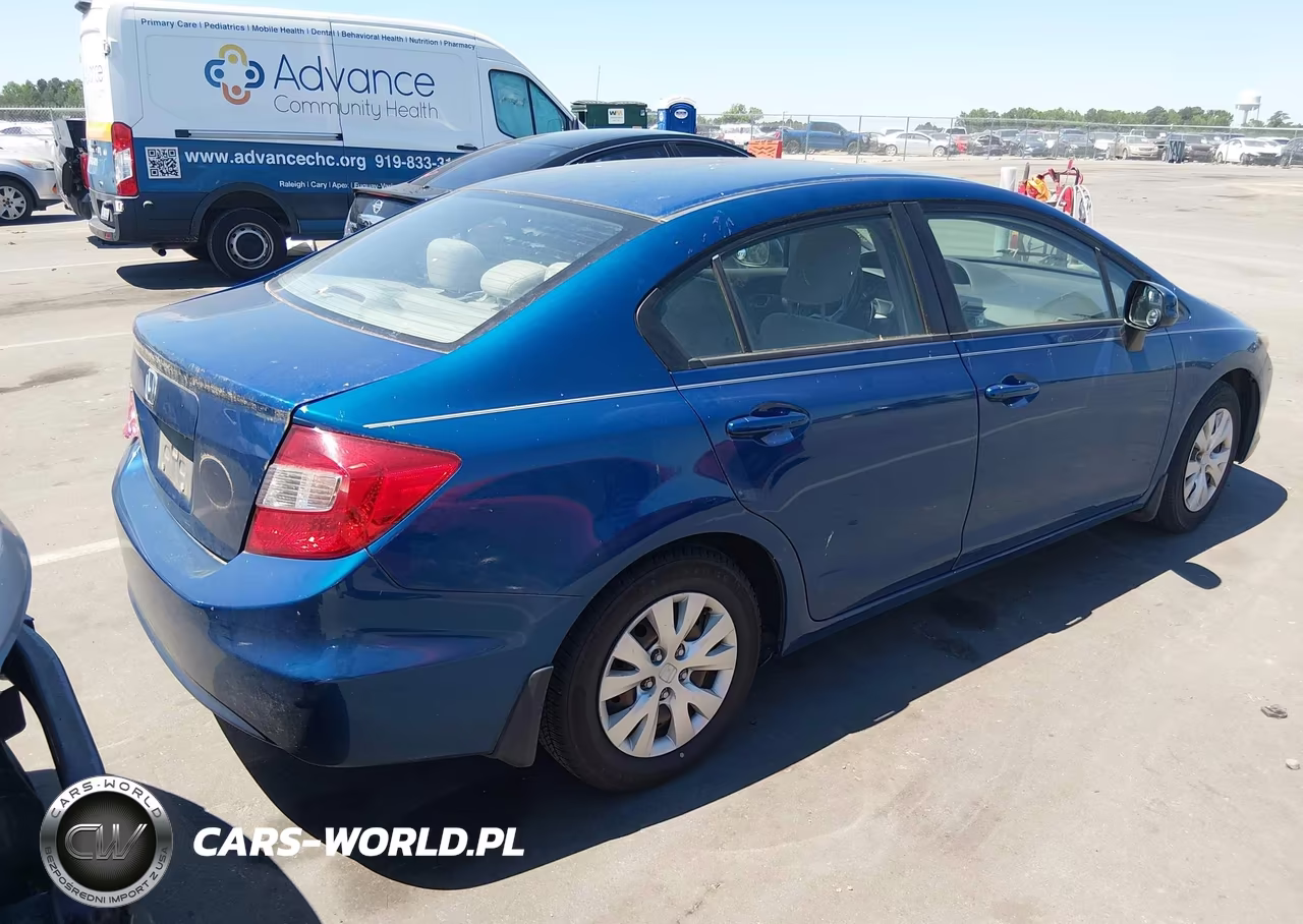 2012 Honda Civic Lx VIN:2HGFB2E52CH562343 - 4