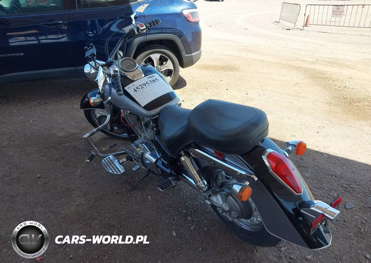 2005 Honda Vt750 Ca VIN:JH2RC50385M104295 - 3