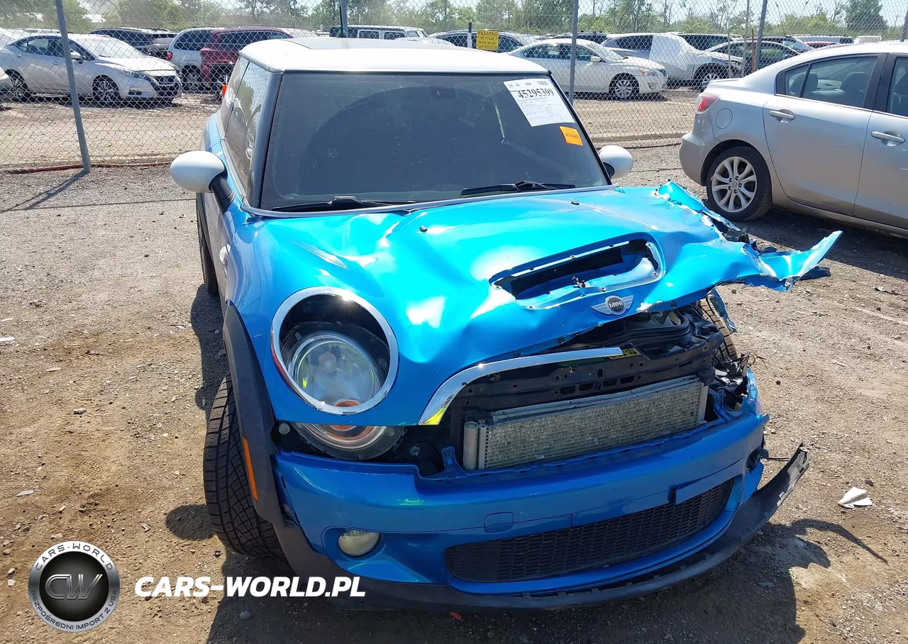 2007 Mini Cooper S VIN:WMWMF73547TL83091 - 6