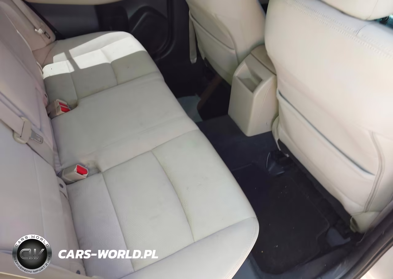 2016 Subaru Legacy 2.5I Premium VIN:4S3BNAF64G3034219 - 8