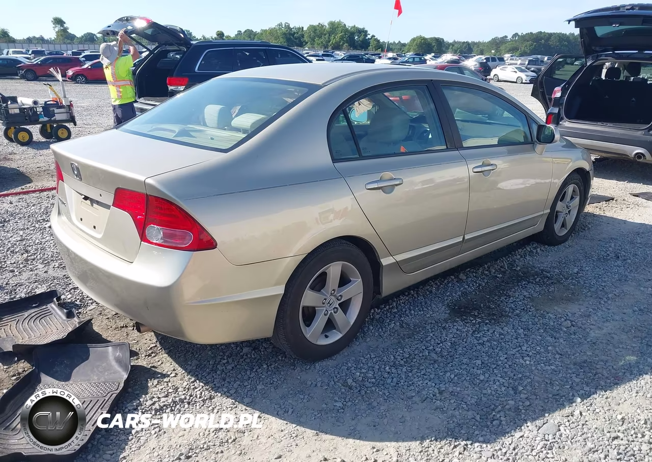 2008 Honda Civic Lx VIN:1HGFA16548L045518 - 4