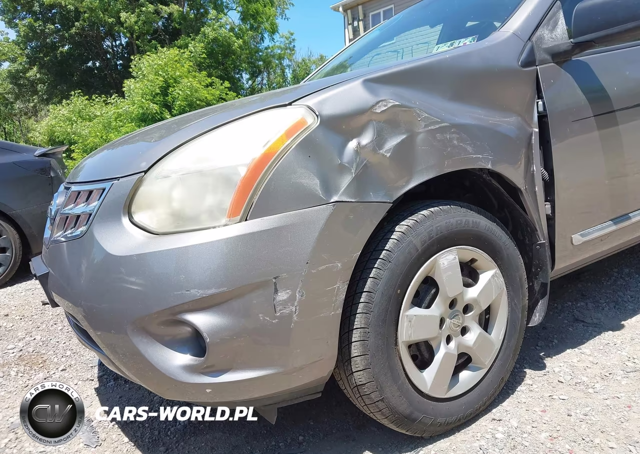 2011 Nissan Rogue S VIN:JN8AS5MV1BW689424 - 6